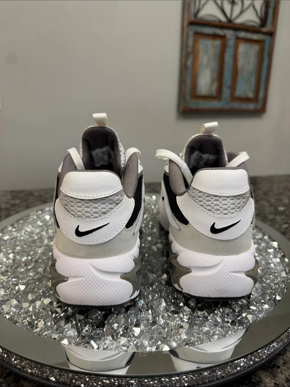 Nike Air Zoom Fire White and Black Sneakers EUC 8